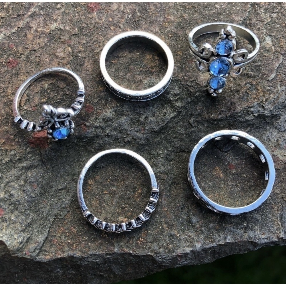 Set Of 5‎ Size 7 Mystery Silver Toned Stackable Knuckle Rings